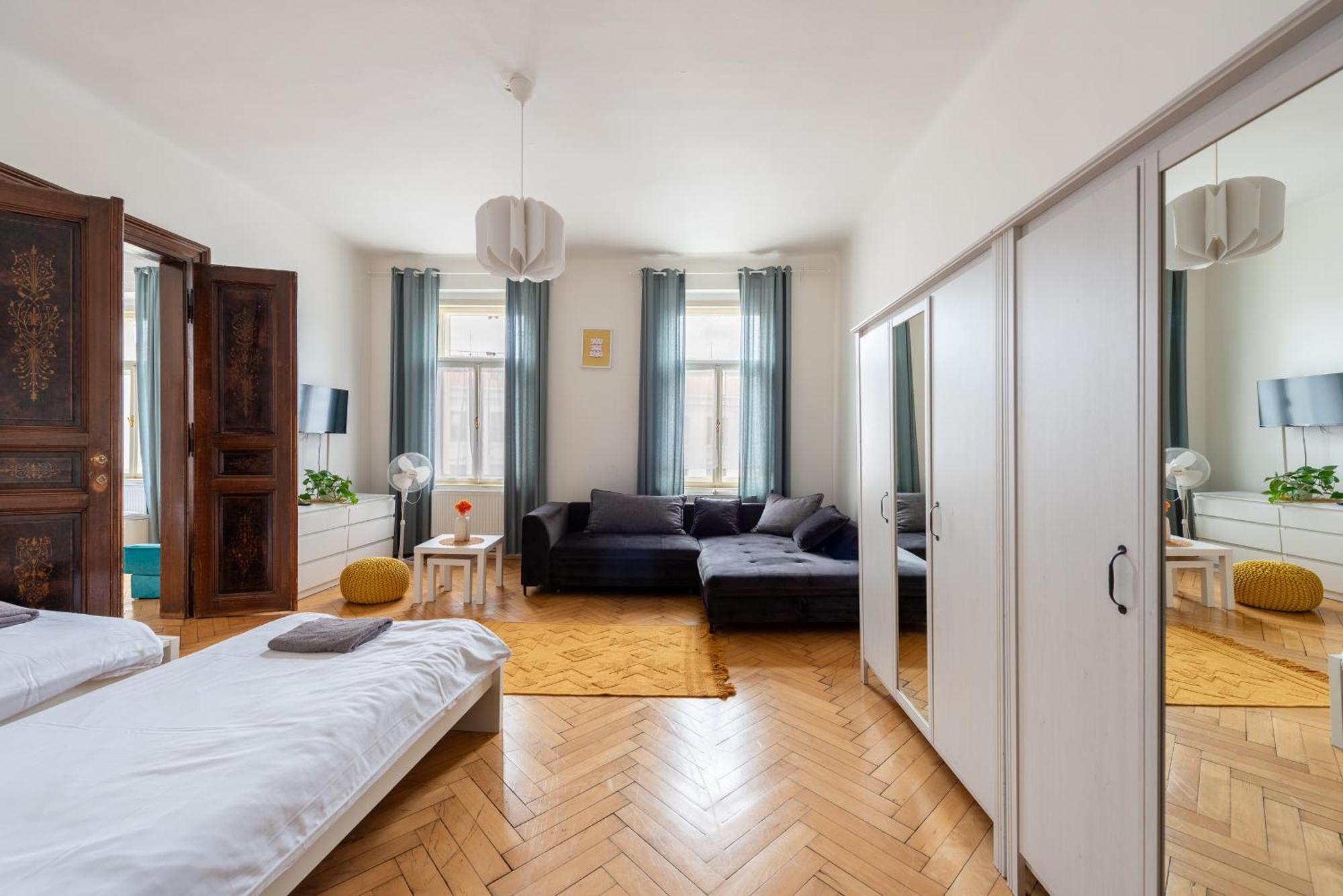 Residence Tesnov Apartment Прага Екстер'єр фото