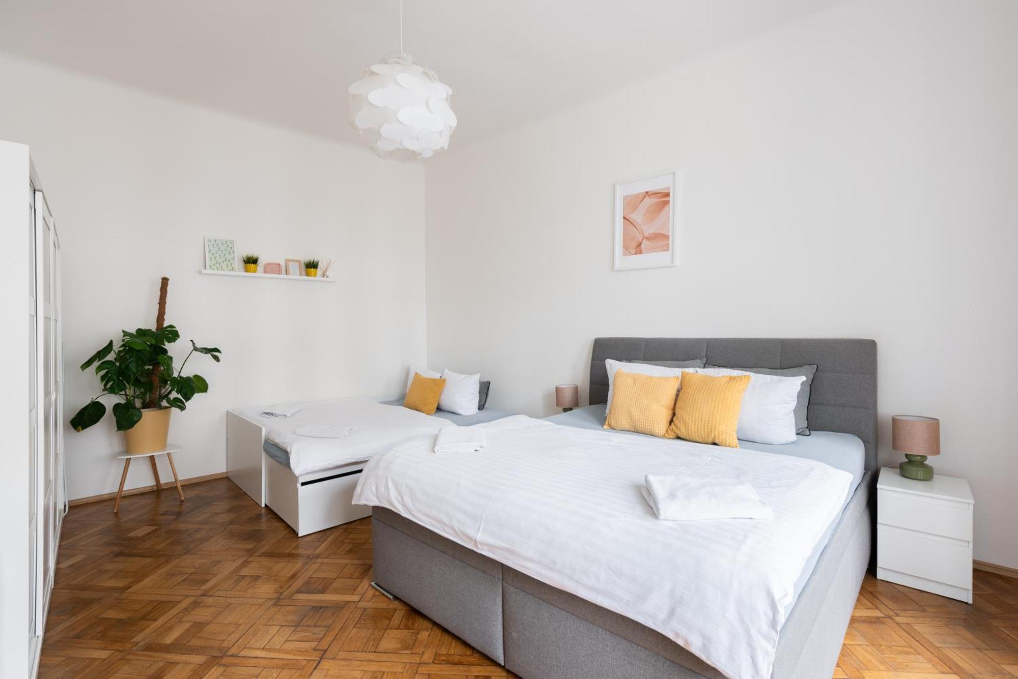 Residence Tesnov Apartment Прага Екстер'єр фото
